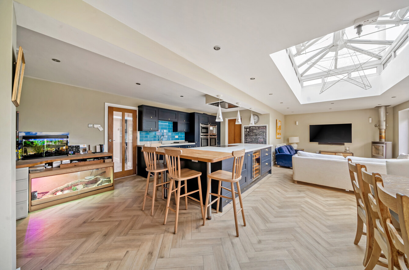 Haven Crescent, Hill Head, Hampshire, PO14