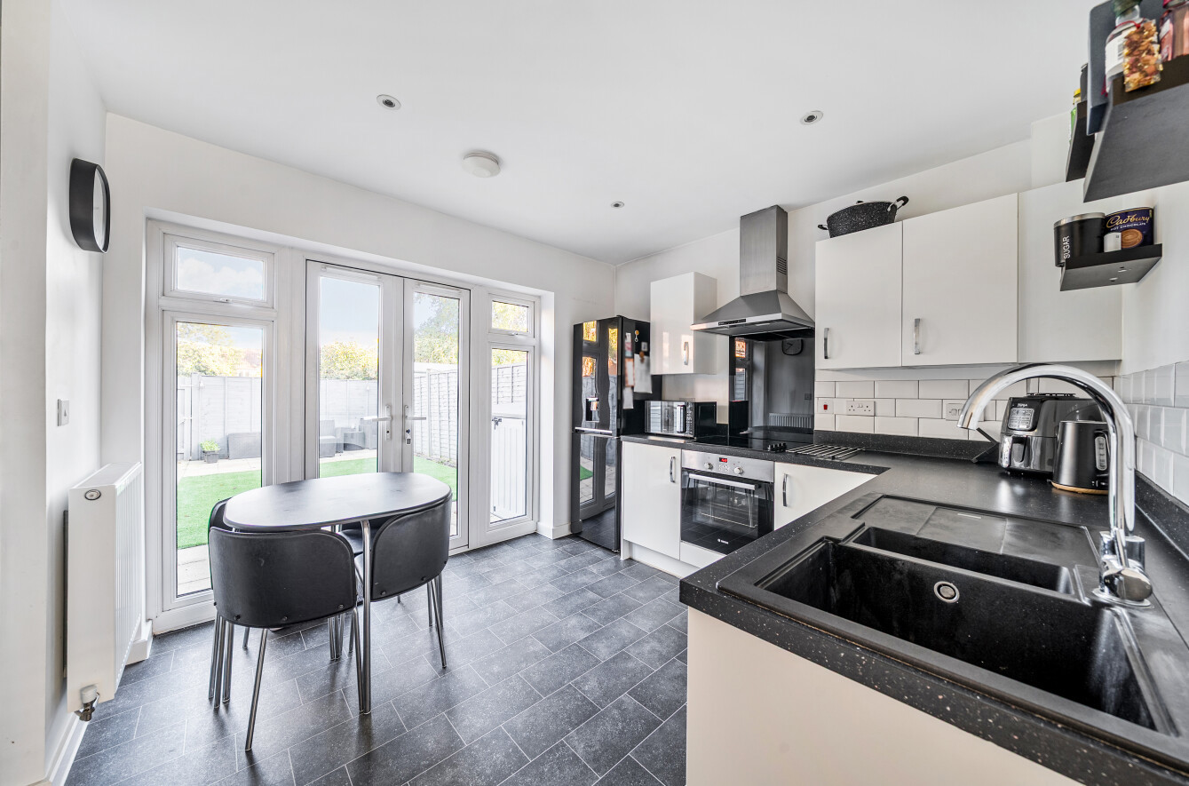 Juno Close, Fareham, PO14 Juno Close, Fareham, PO14 - Charters