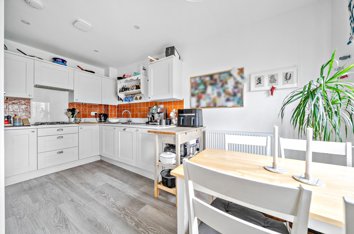 Powell Road, Wickham, Fareham, Hampshire, PO17 - Charters