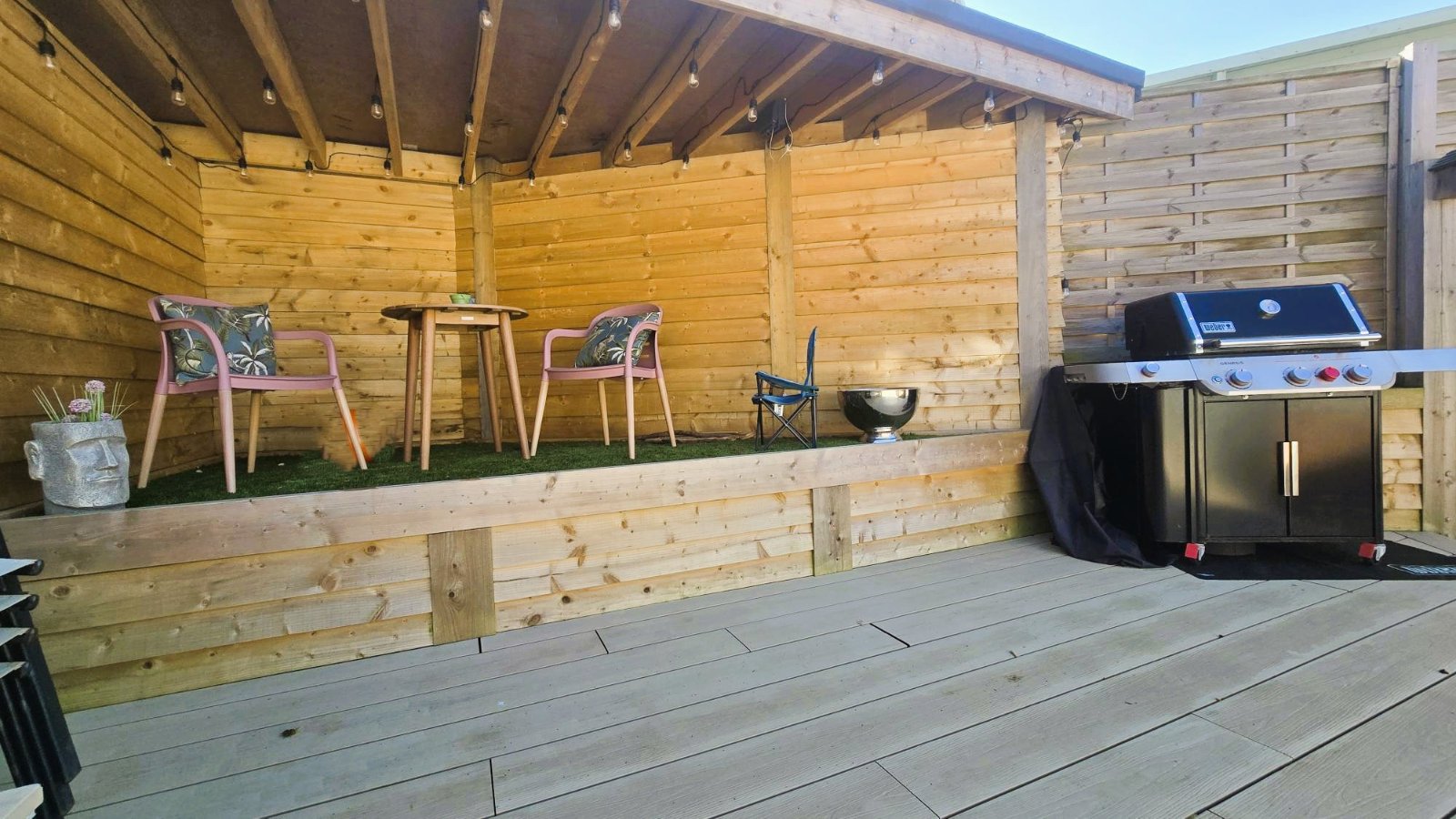 Riverside Avenue, Wallington, Fareham, PO16 - Charters