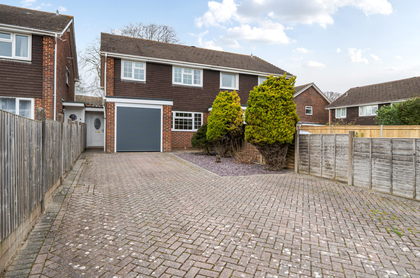 Glenbrook Walk, Fareham, Hampshire, PO14
