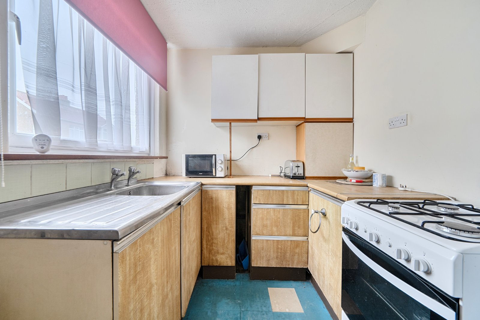 Southcroft Road, Gosport, Hampshire, PO12 - Charters