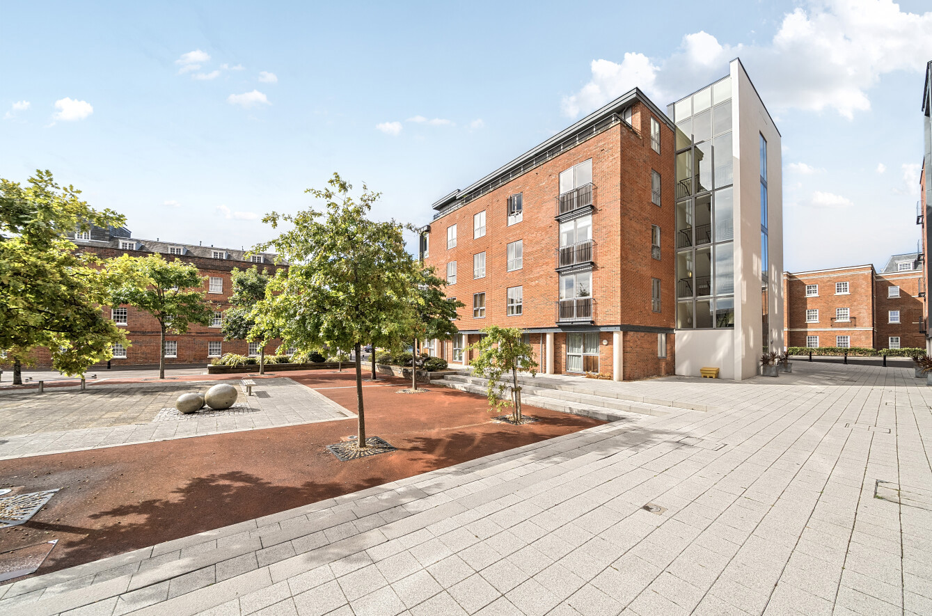 Weevil Lane, Gosport, Hampshire, PO12 - Charters