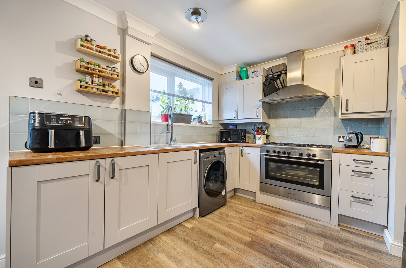 Beauchamp Avenue, Gosport, Hampshire, PO13