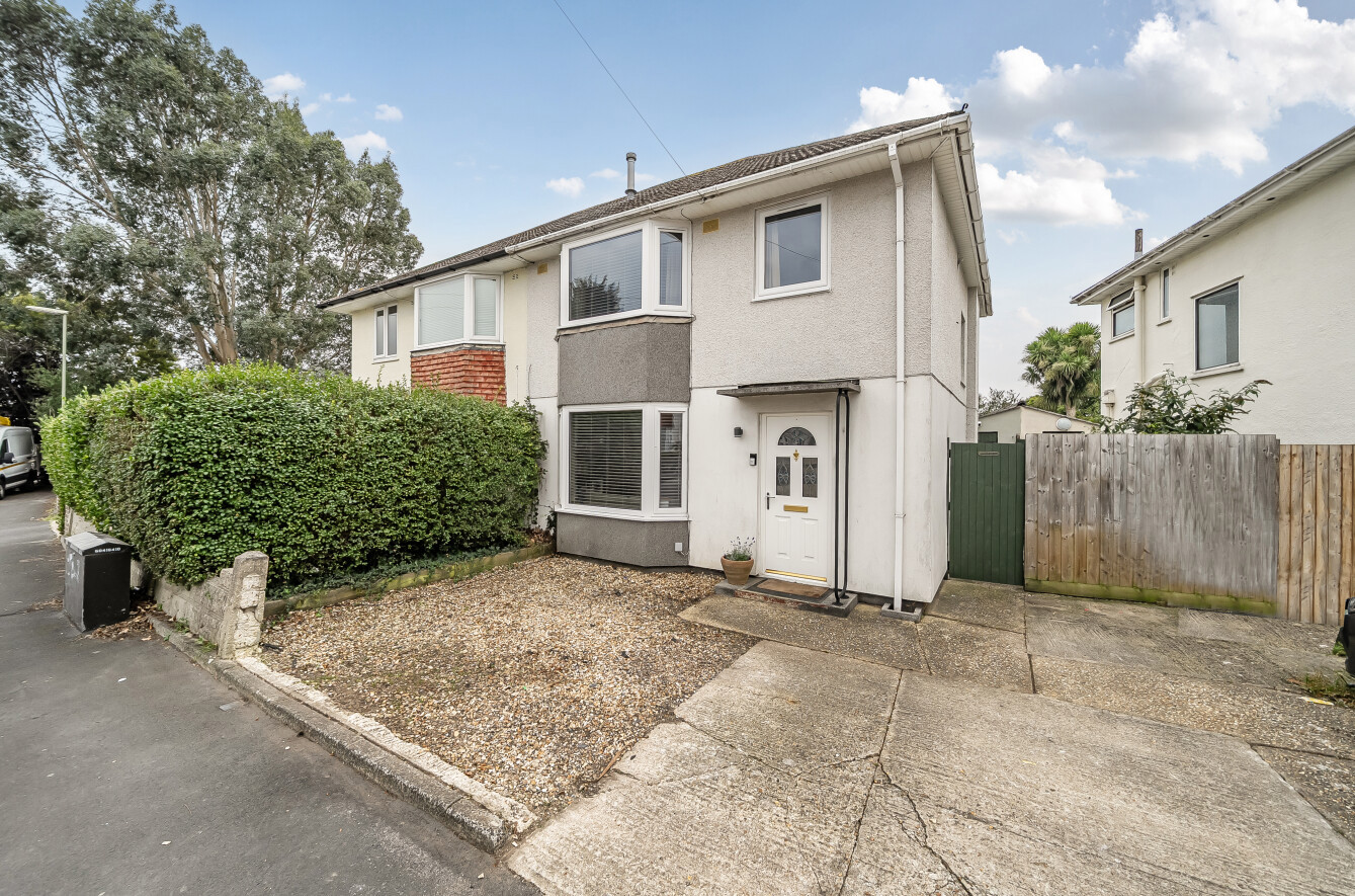 Beauchamp Avenue, Gosport, Hampshire, PO13