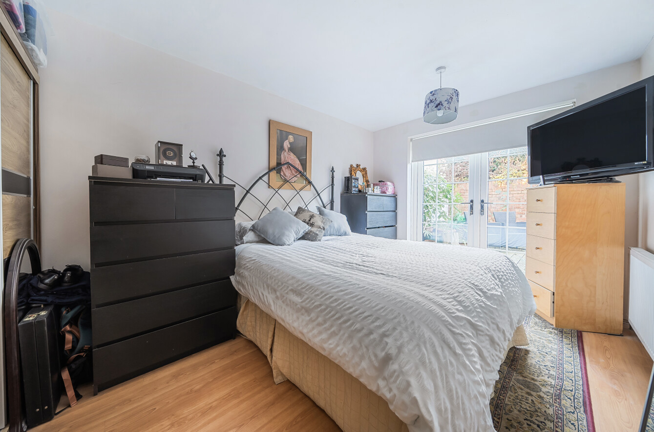 Anglesey Arms Road, Gosport, Hampshire, PO12 Anglesey Arms Road, Gosport, Hampshire, PO12 - Charters