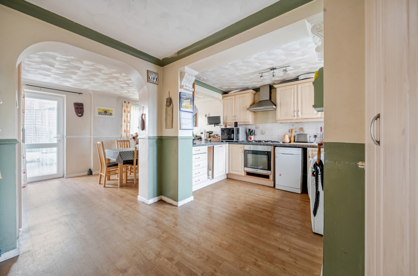 Sandown Close, Gosport, Hampshire, PO12 Sandown Close, Gosport, Hampshire, PO12 - Charters