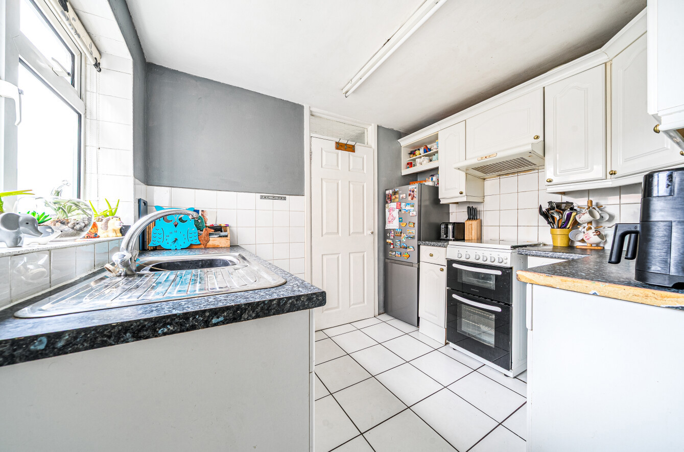 Elmhurst Road, Gosport, Hampshire, PO12 - Charters