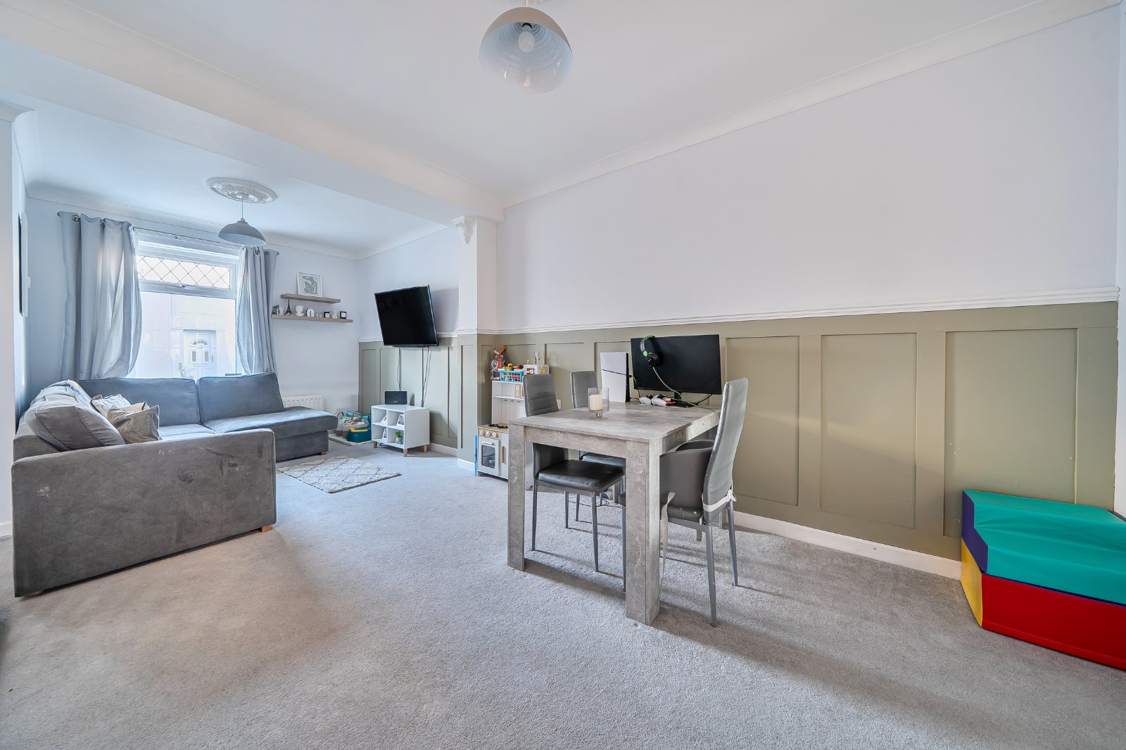 Albert Street, Gosport, Hampshire, PO12 - Charters