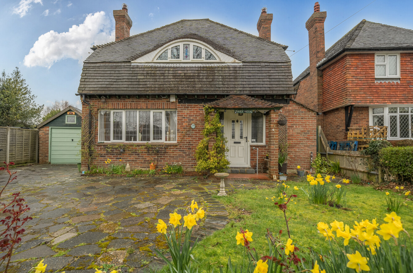 Solent Way, Gosport, Hampshire, PO12 - Charters