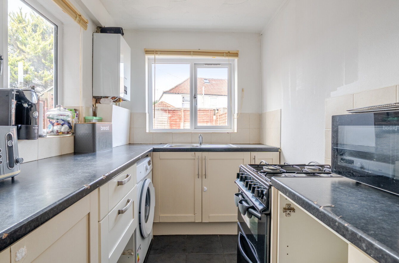 Alma Street, Gosport, Hampshire, PO12 - Charters