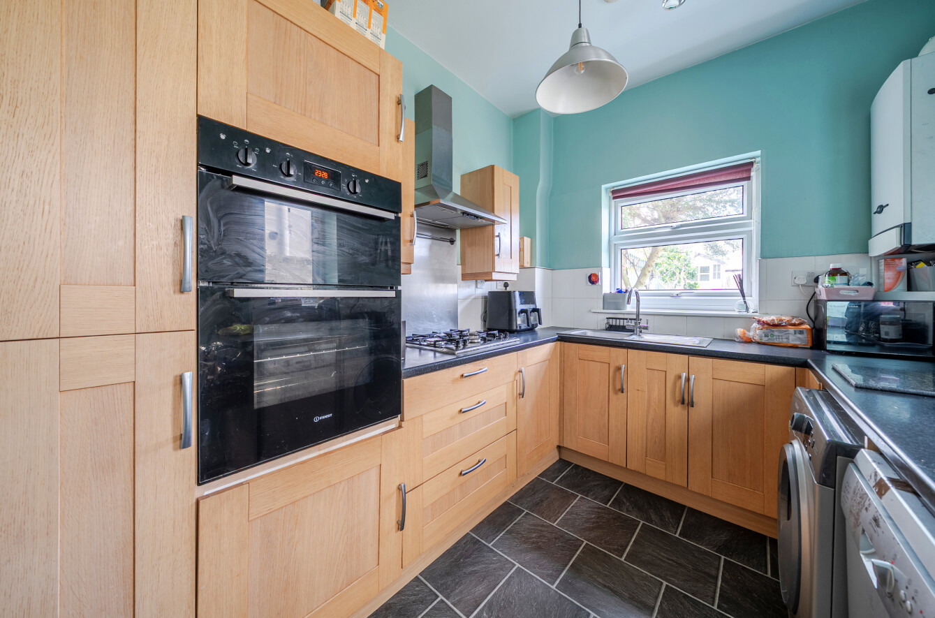 Avenue Road, Gosport, Hampshire, PO12