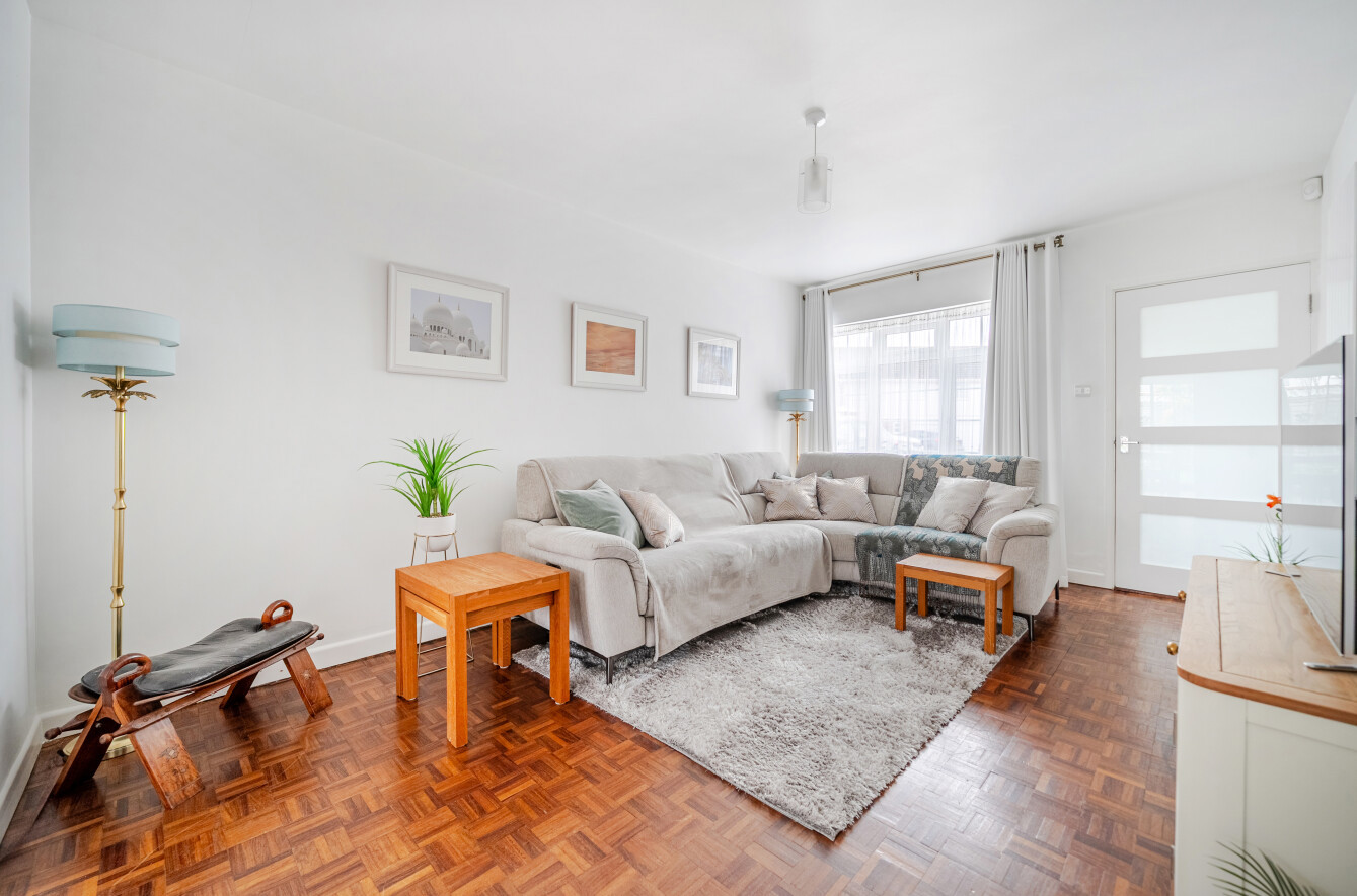 Fairthorne Gardens, Gosport, Hampshire, PO12