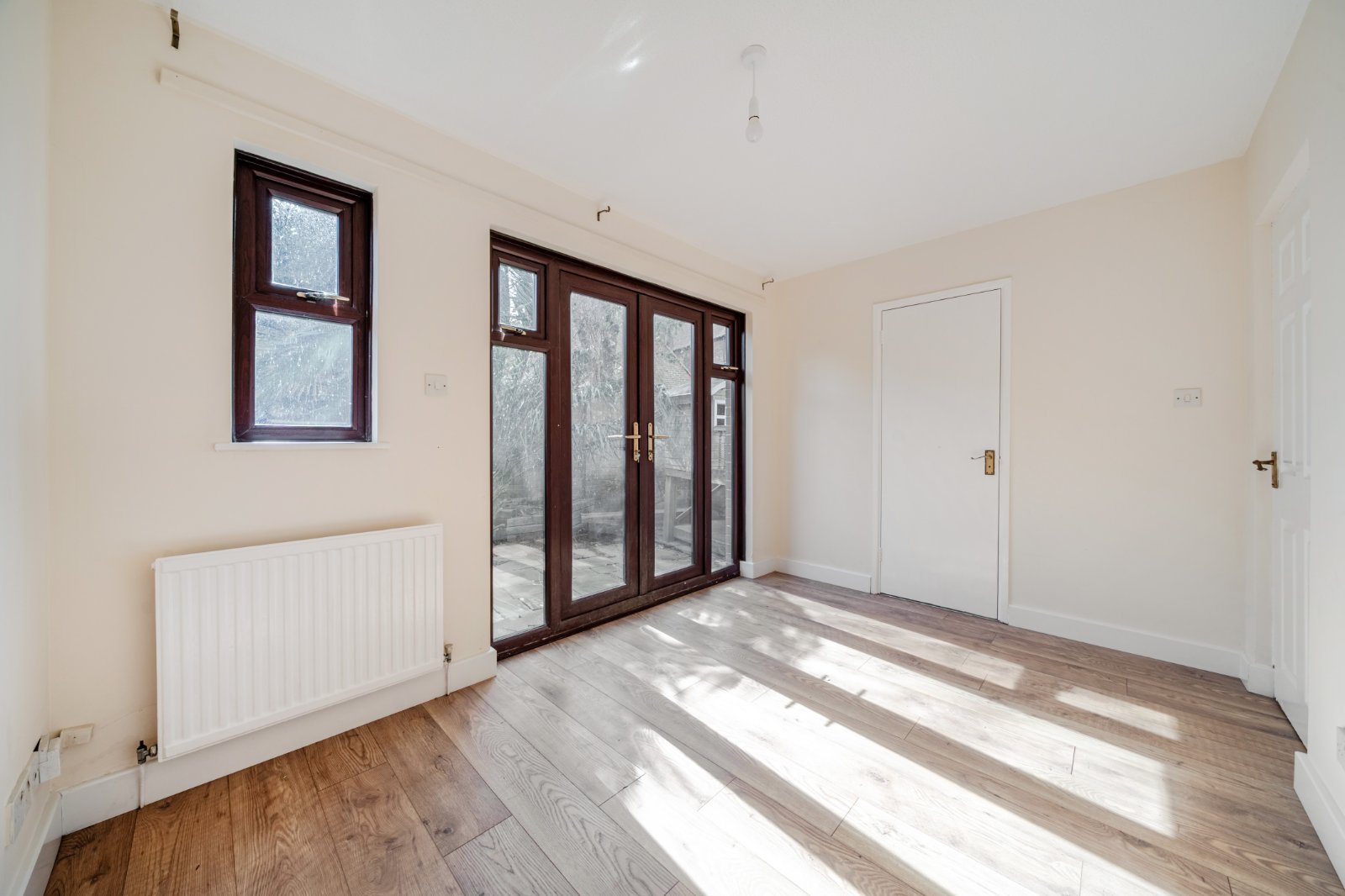 Coward Road, Gosport, Hampshire, PO12 - Charters