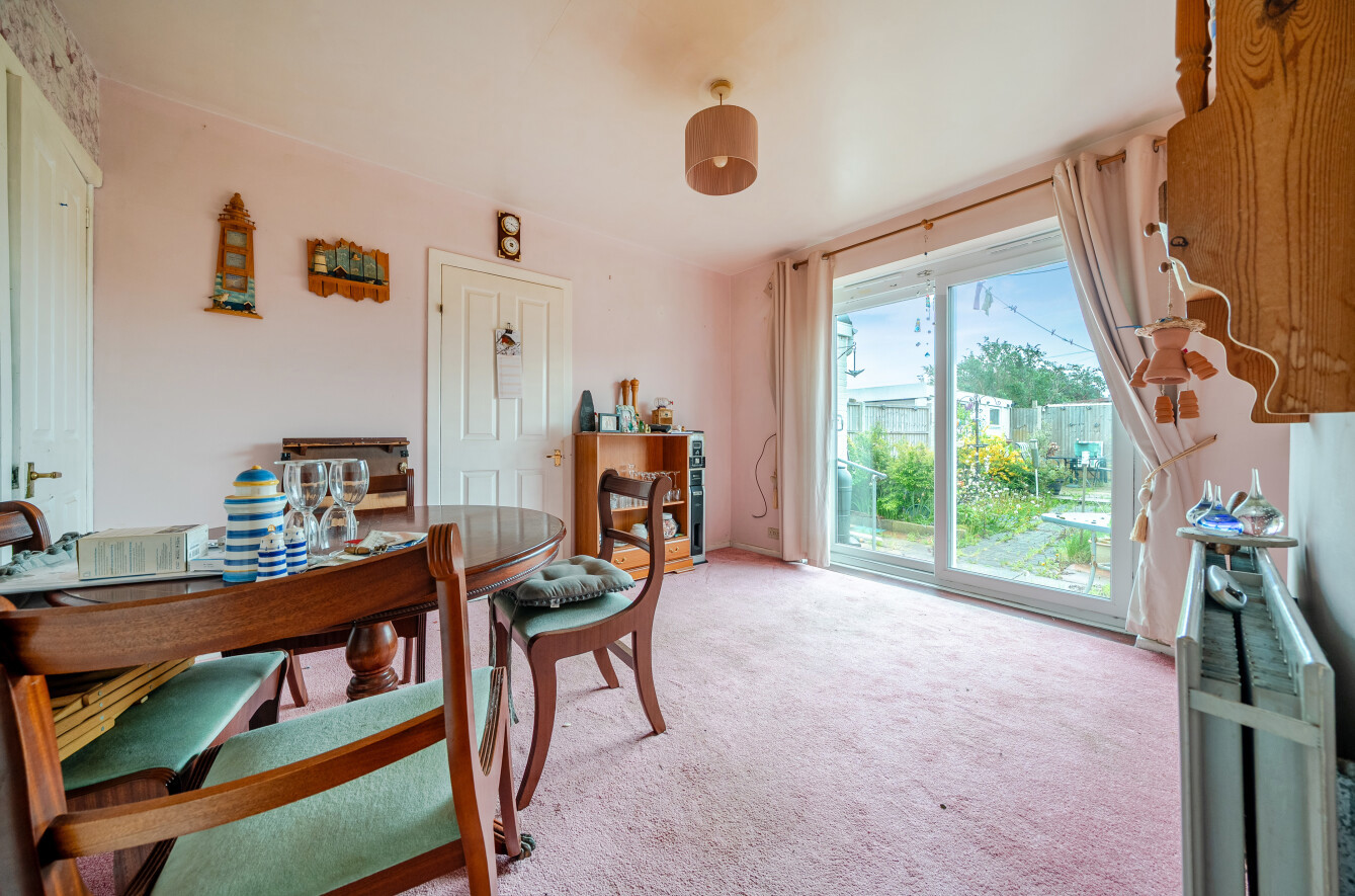 Oval Gardens, Gosport, Hampshire, PO12 - Charters