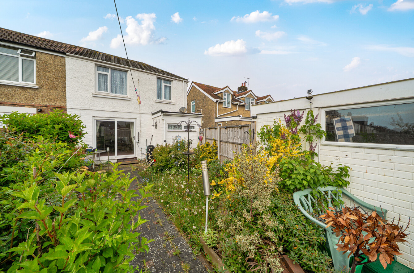 Oval Gardens, Gosport, Hampshire, PO12