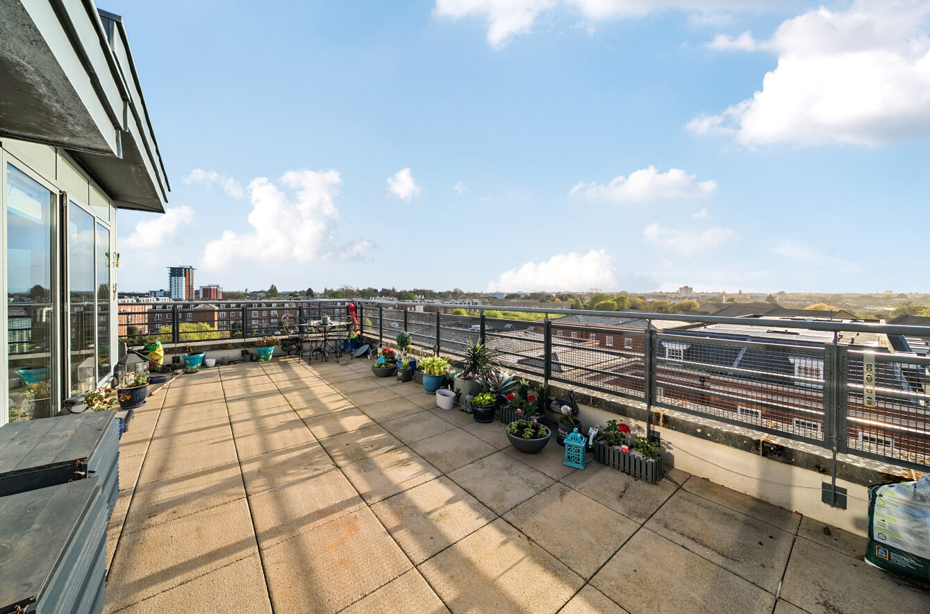 Weevil Lane, Gosport, Hampshire, PO12 - Charters