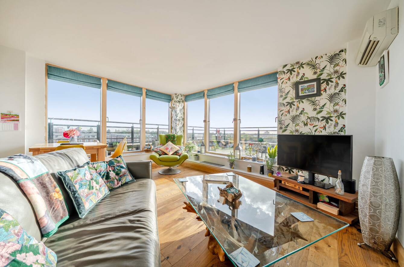 Weevil Lane, Gosport, Hampshire, PO12 - Charters