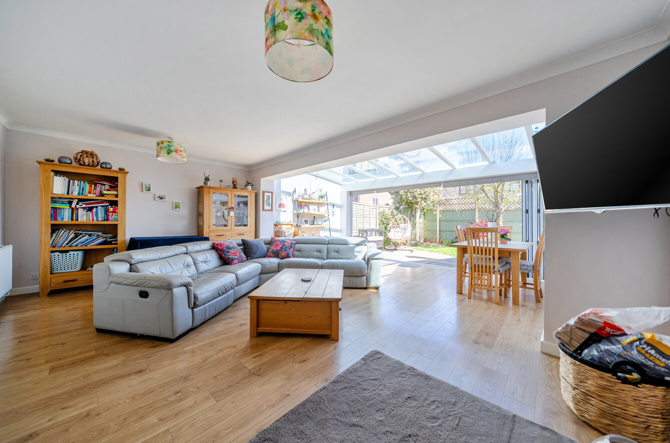 Repton Close, Gosport, Hampshire, PO12 - Charters