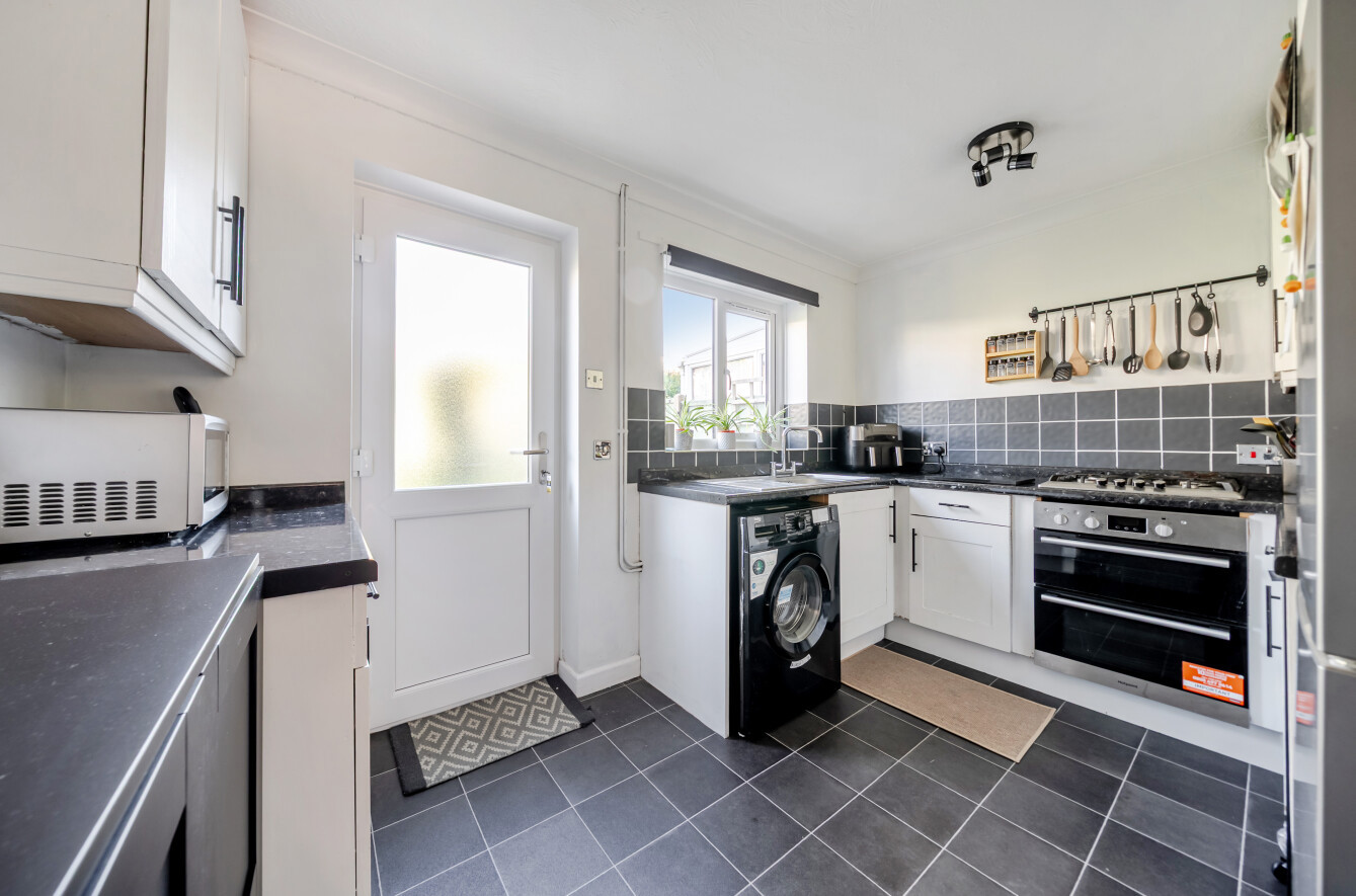 Foxlea Gardens, Gosport, Hampshire, PO12 - Charters