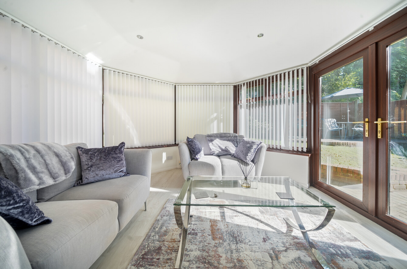 Sovereign Way, Boyatt Wood, Hampshire, SO50