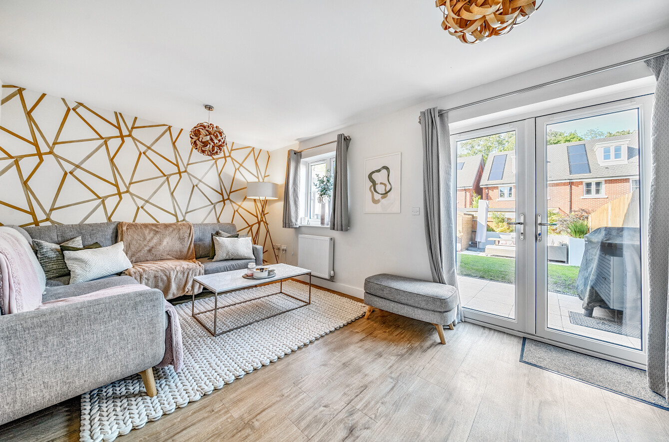 Beedon Way, Eastleigh, Hampshire, SO50 - Charters