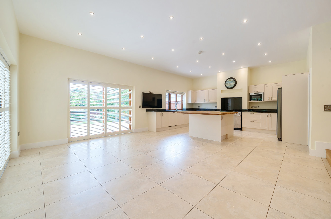 Western Road, Chandler's Ford, Hampshire, SO53 - Charters