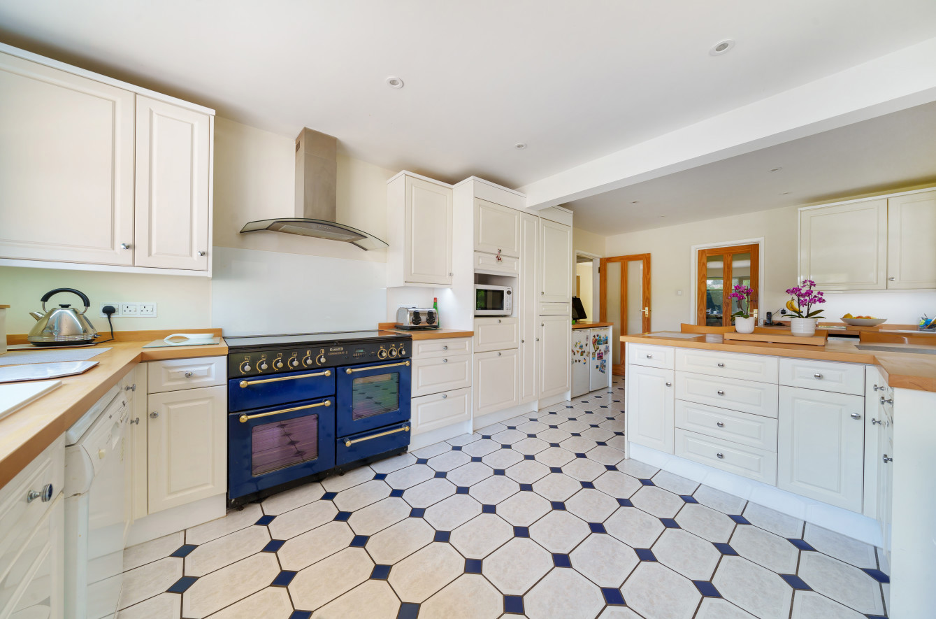Hursley Road, Hiltingbury, Chandler's Ford, Hampshire, SO53
