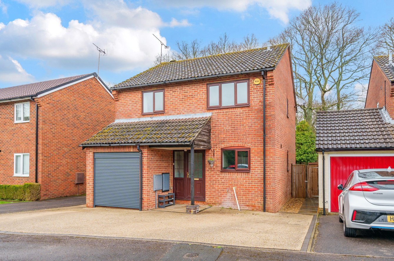 Danebury Gardens, Chandler's Ford, Eastleigh, Hampshire, SO53