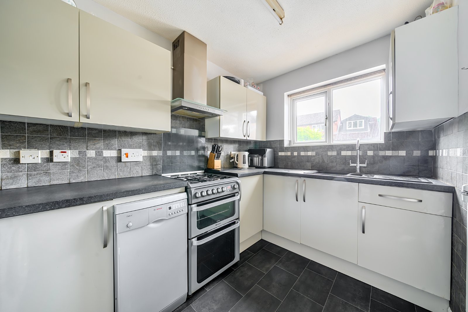 Danebury Gardens, Chandler's Ford, Eastleigh, Hampshire, SO53