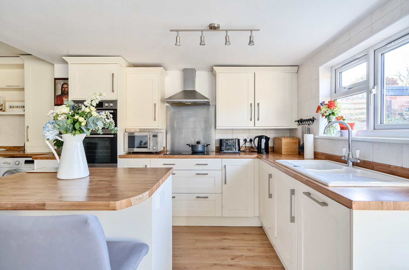 Pitmore Road, Allbrook, Hampshire, SO50