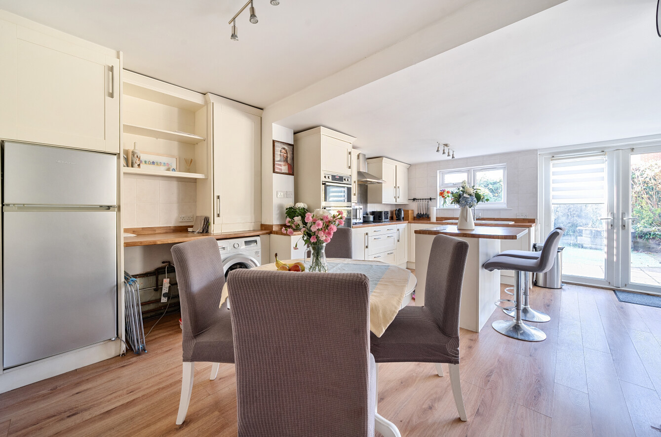 Pitmore Road, Allbrook, Hampshire, SO50