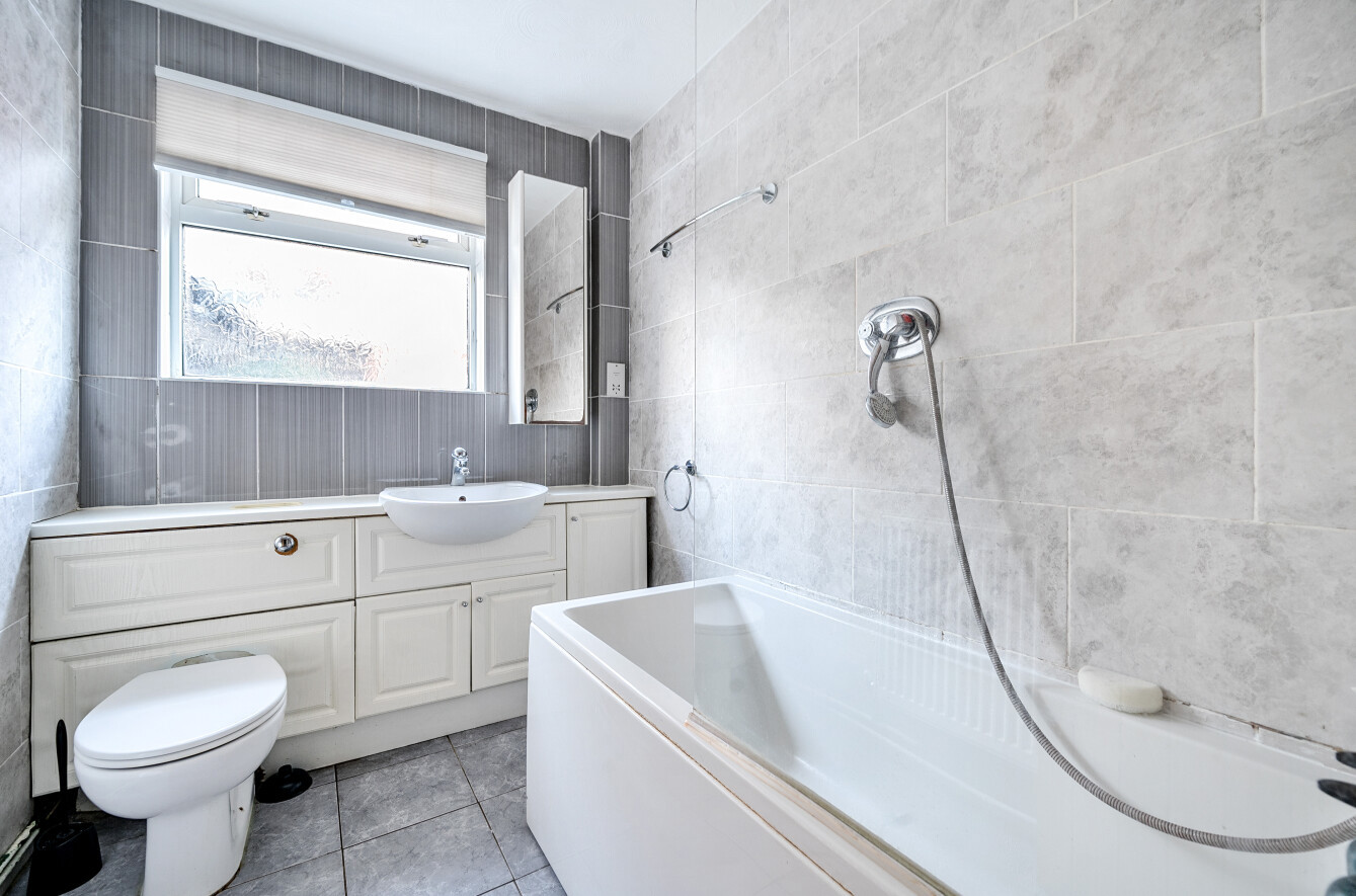 Pitmore Road, Allbrook, Hampshire, SO50