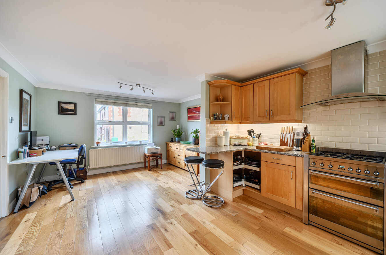 Taw Drive, Chandler's Ford, Eastleigh, Hampshire, SO53