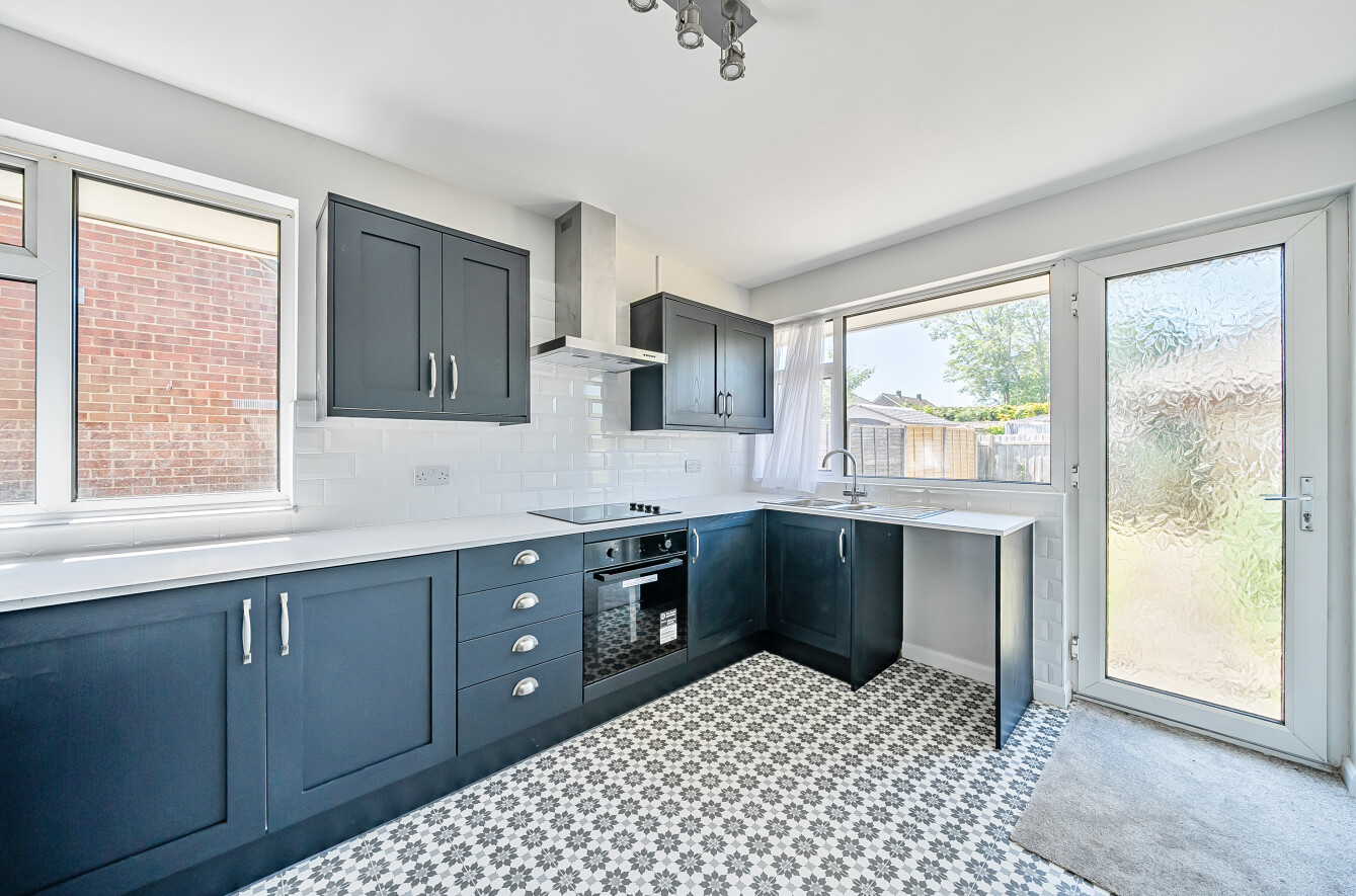 Constantine Avenue, Chandler's Ford, Eastleigh, Hampshire, SO53 - Charters