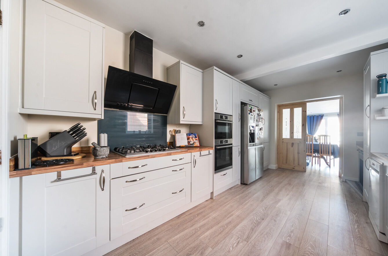 Archers Road, Eastleigh, Hampshire, SO50 - Charters