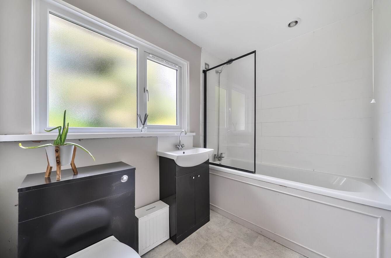 Devon Drive, Chandlers Ford, Eastleigh, Hampshire, SO53