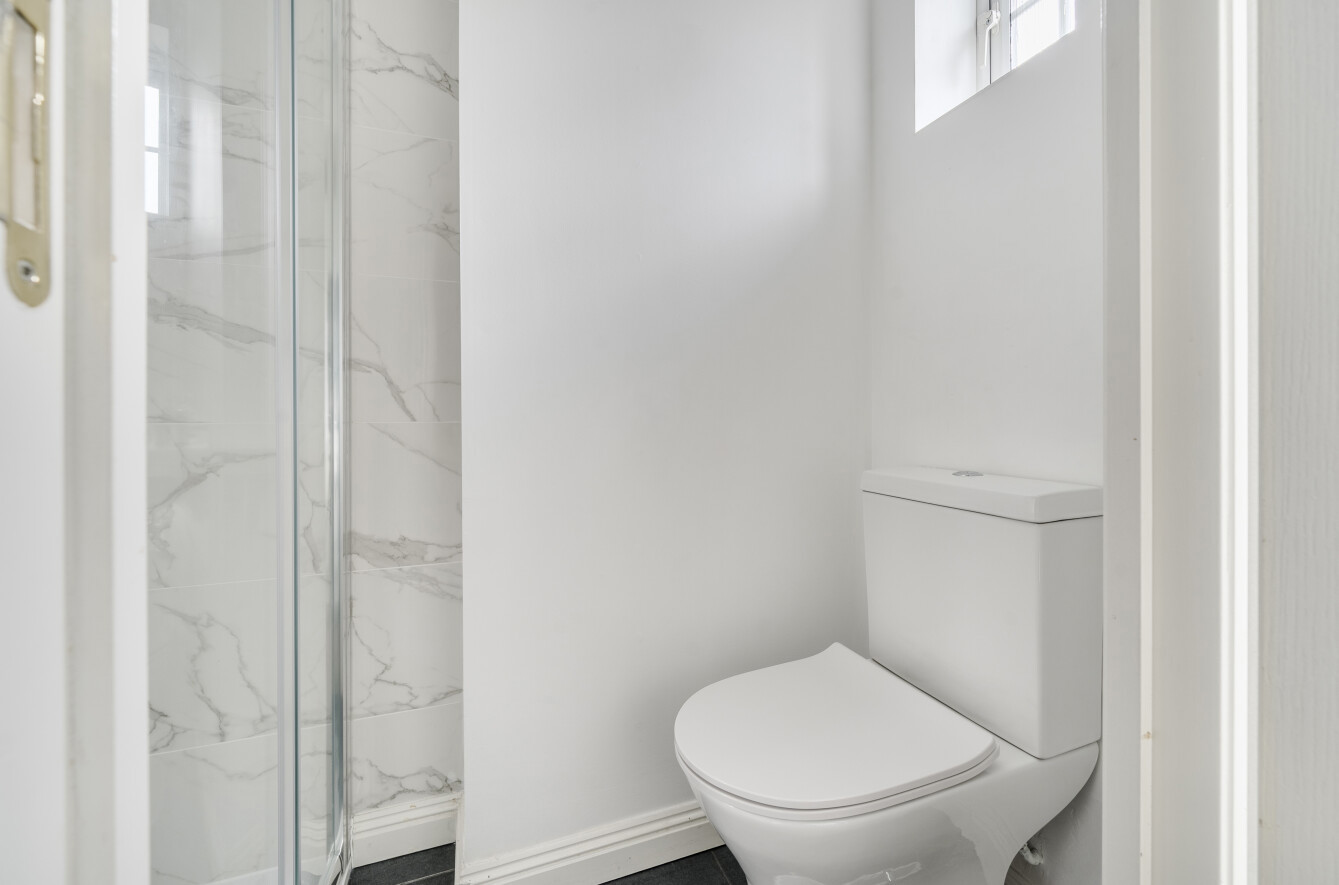 Barn Piece, Chandler's Ford, Hampshire, SO53