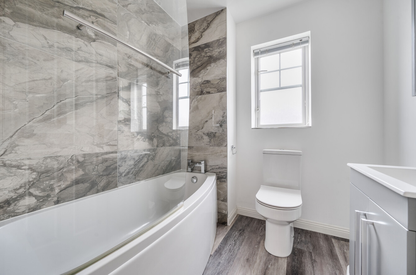 Barn Piece, Chandler's Ford, Hampshire, SO53