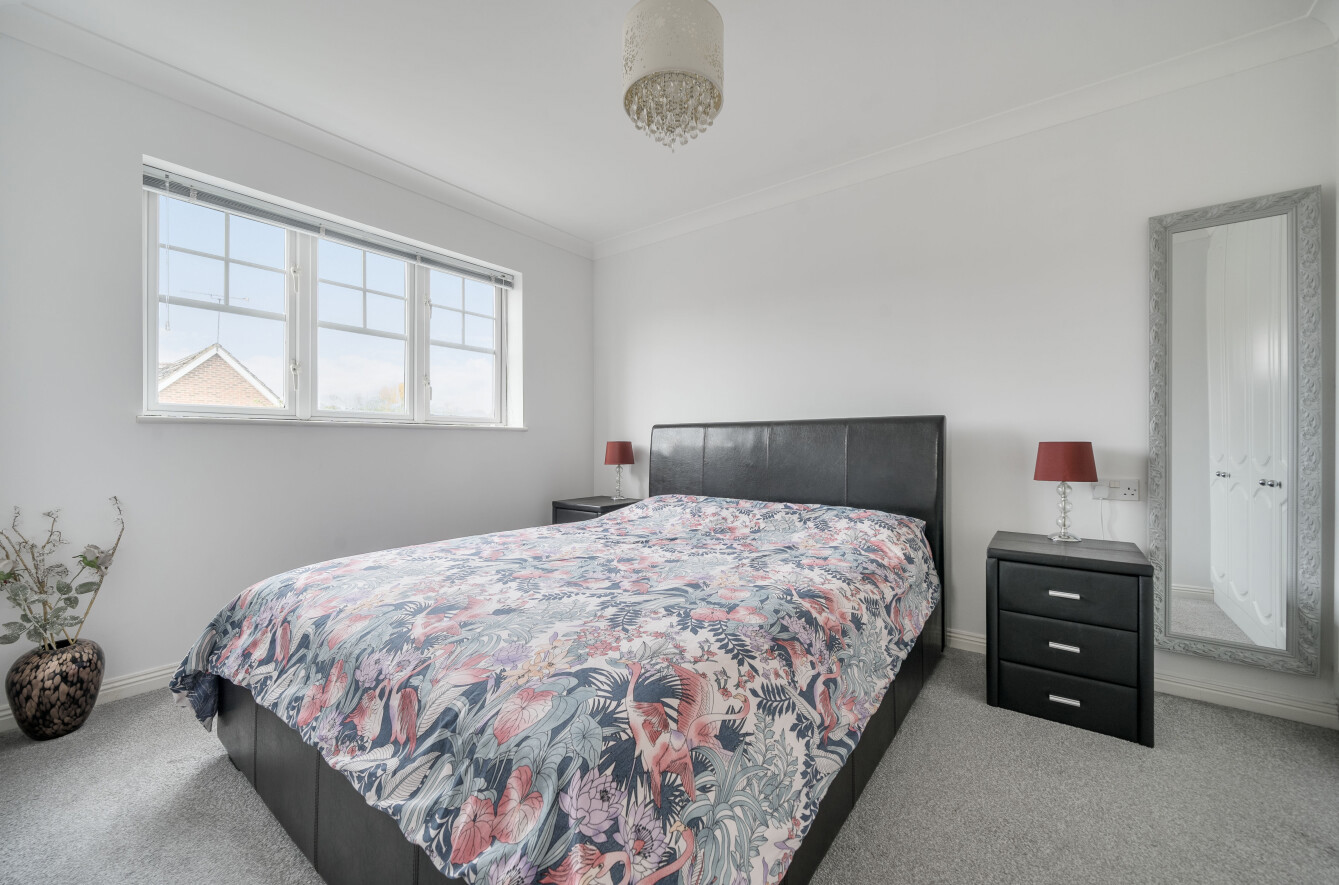 Barn Piece, Chandler's Ford, Hampshire, SO53