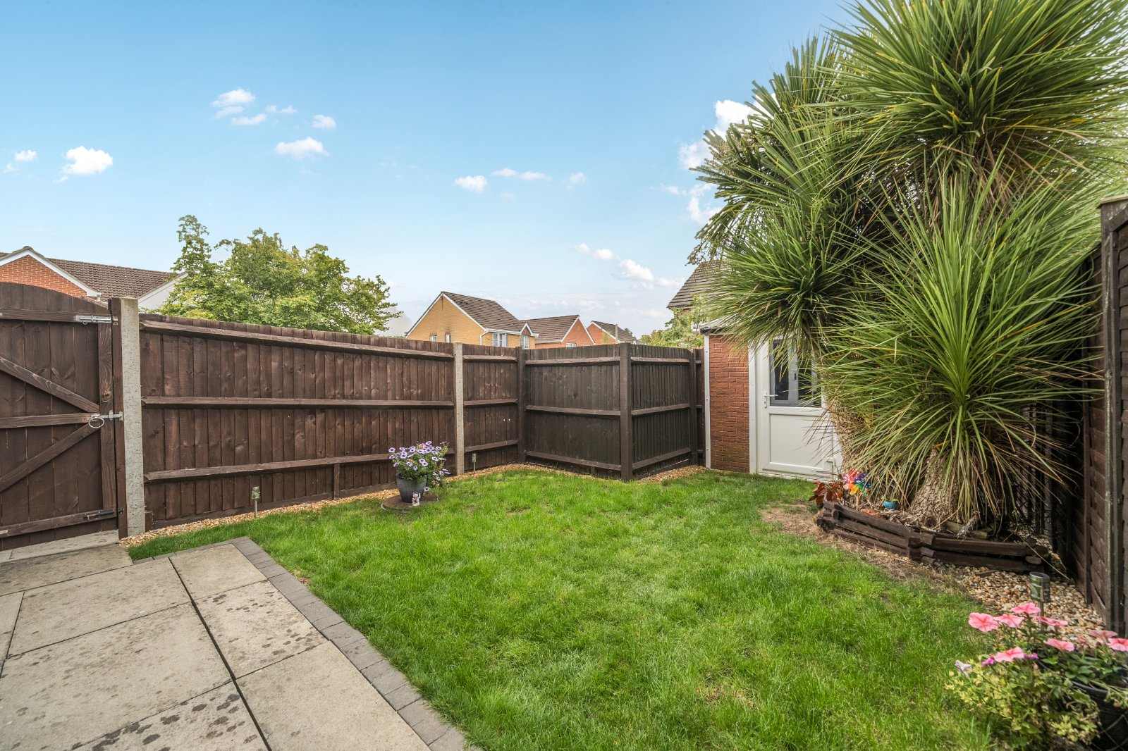 Barn Piece, Chandler's Ford, Hampshire, SO53
