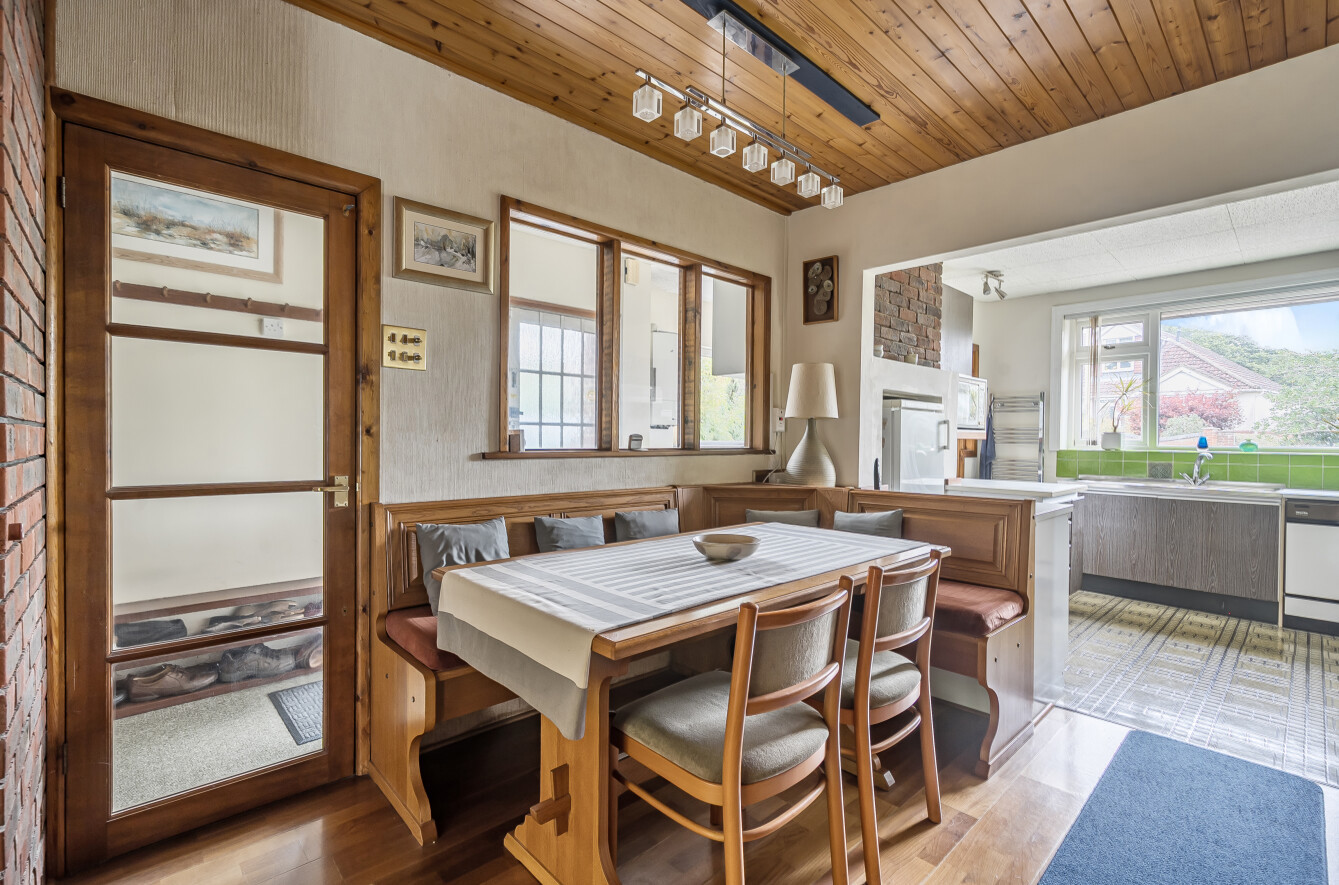 Pitmore Road, Eastleigh, Hampshire, SO50 - Charters