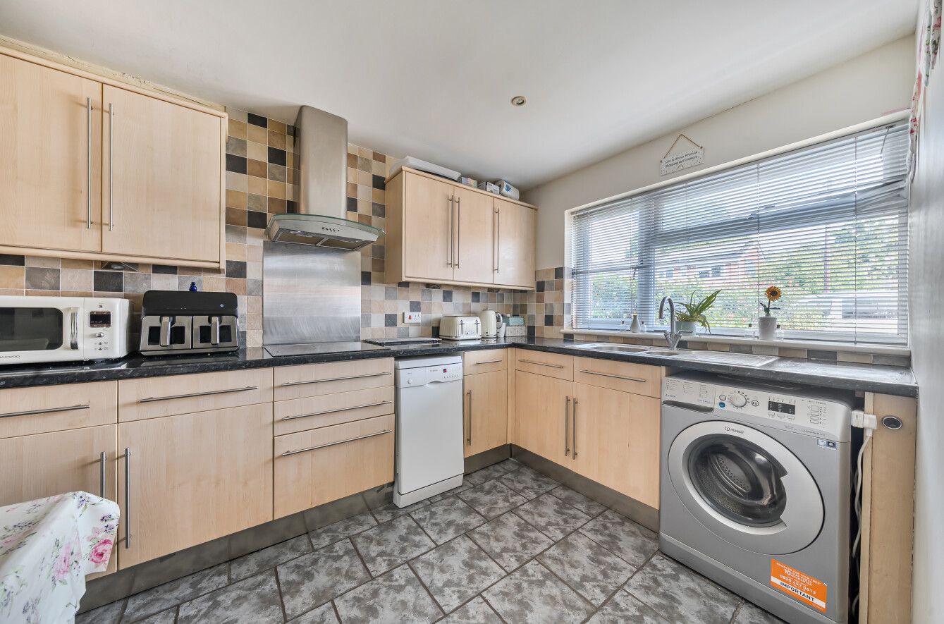 Meon Crescent, Chandler's Ford, Eastleigh, Hampshire, SO53 - Charters
