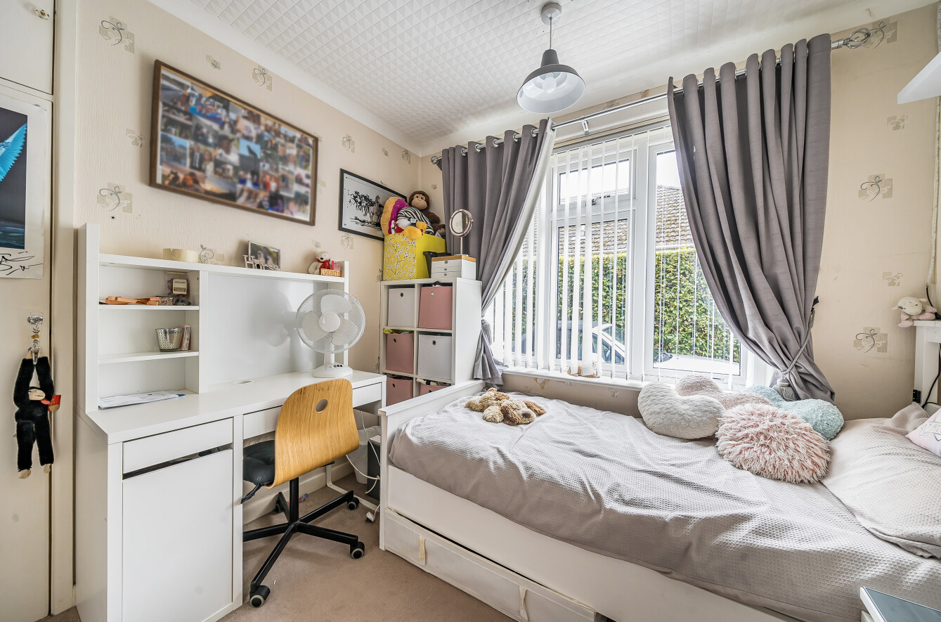 Rogers Road, Bishopstoke, Eastleigh, Hampshire, SO50