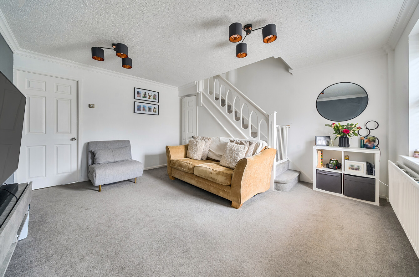 Cranbourne Drive, Otterbourne, Winchester, Hampshire, SO21 Cranbourne Drive, Otterbourne, Winchester, Hampshire, SO21 - Charters