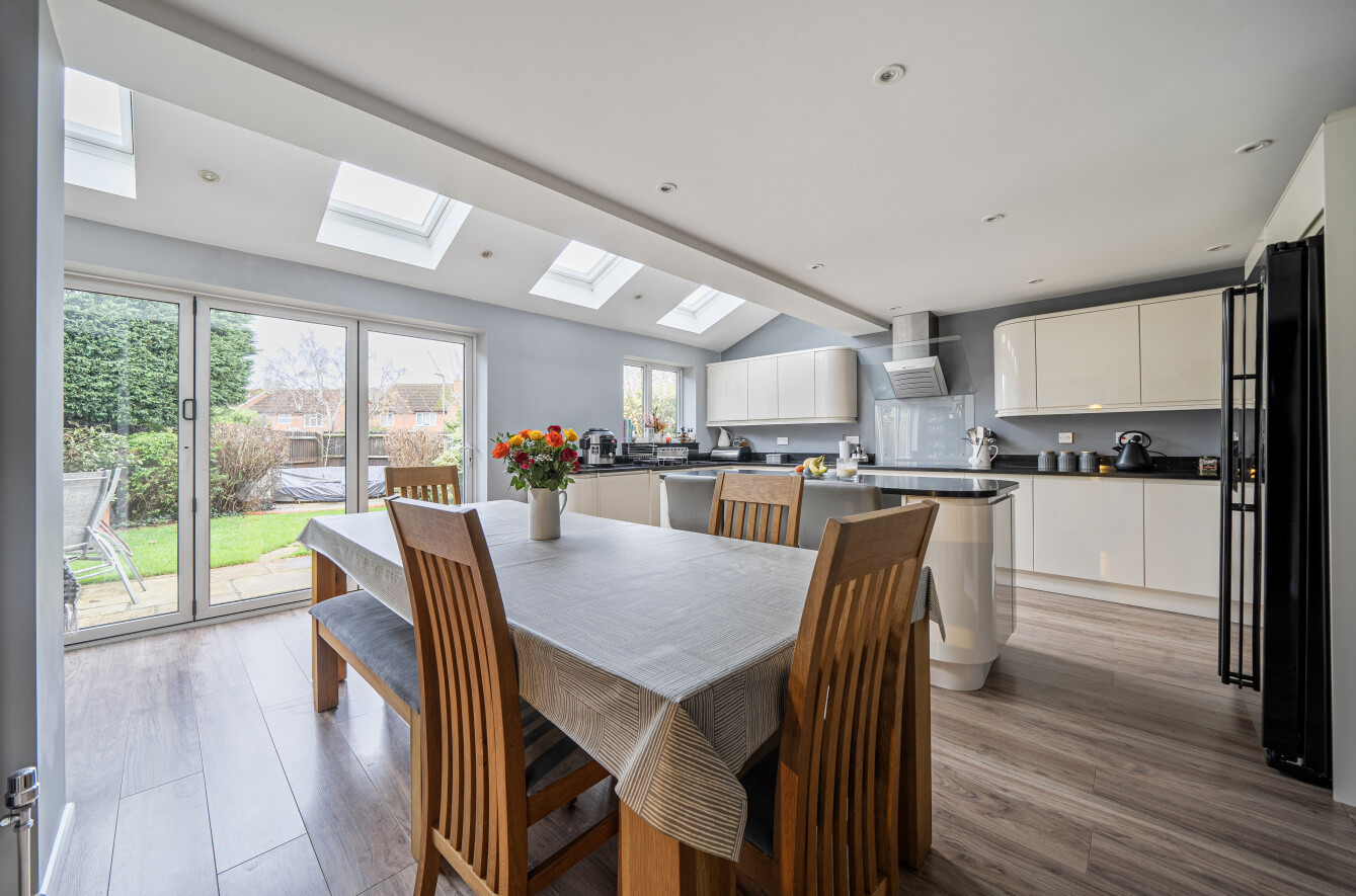 Thetford Gardens, Chandler's Ford, Hampshire, SO53 - Charters