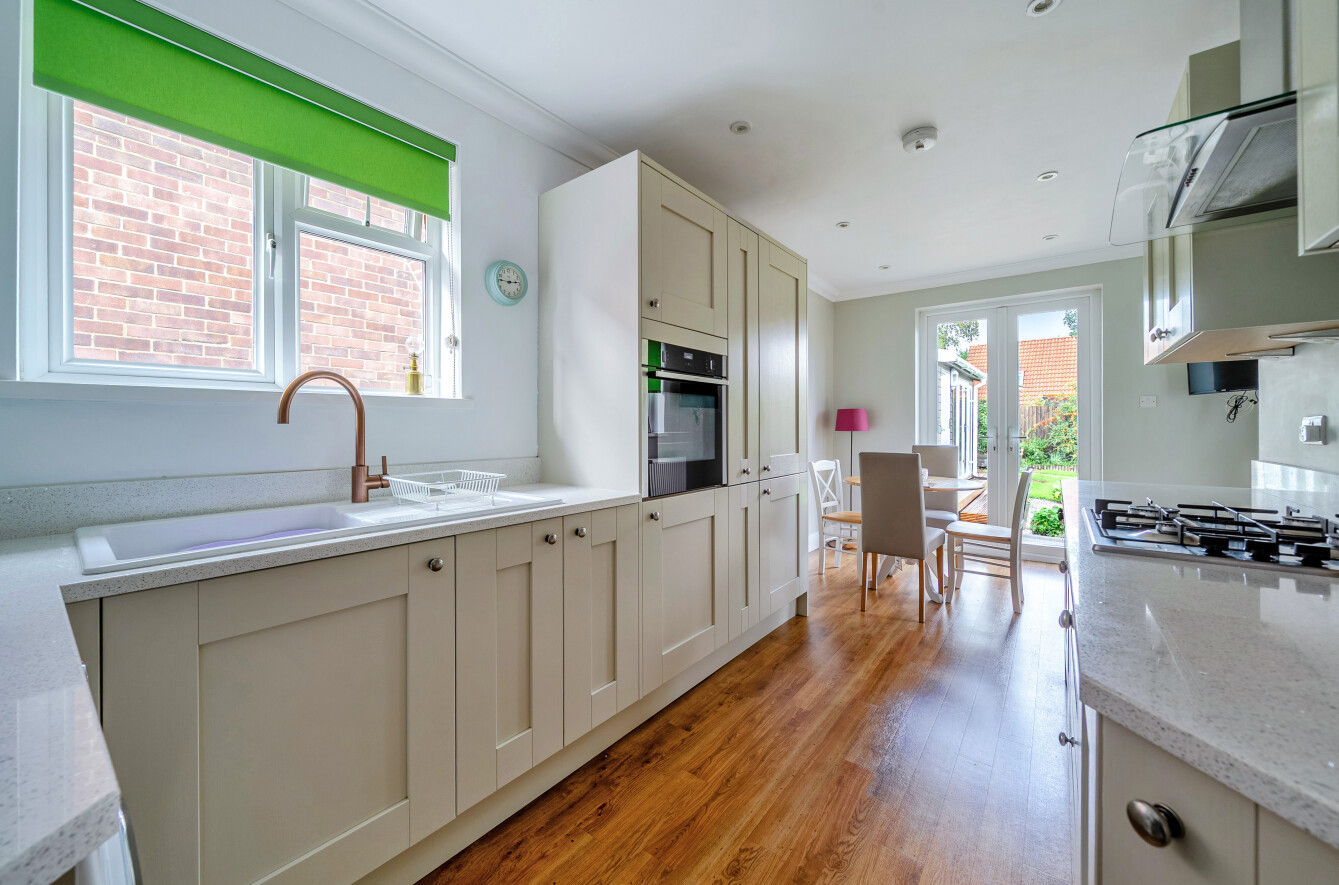 Trevose Crescent, Chandler's Ford, Hampshire, SO53 Trevose Crescent, Chandler's Ford, Hampshire, SO53 - Charters