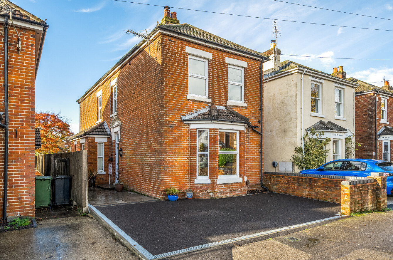 Guest Road, Bishopstoke, Eastleigh, Hampshire, SO50
