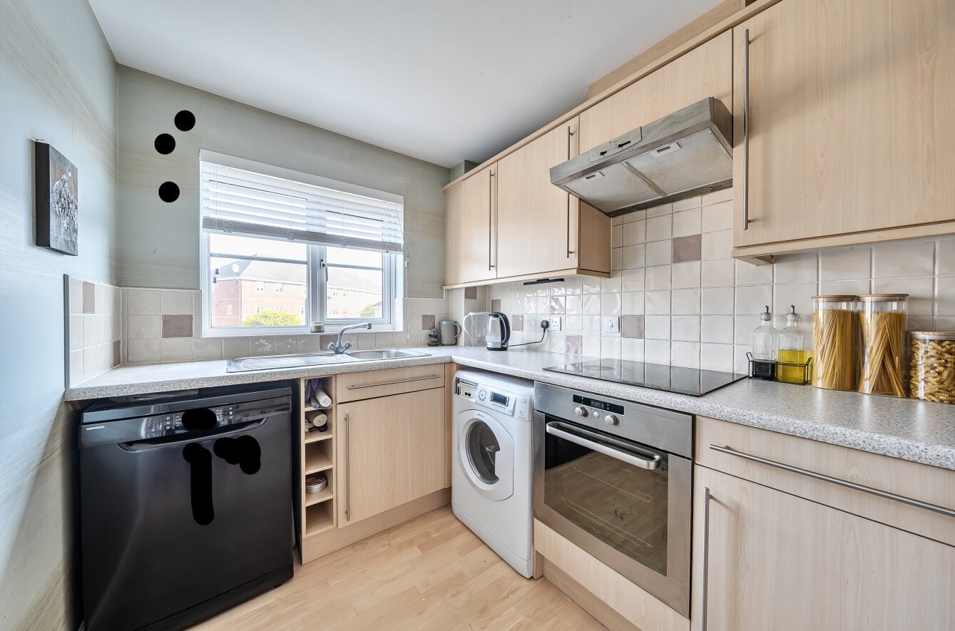 Bright Wire Crescent, Eastleigh, Hampshire, SO50