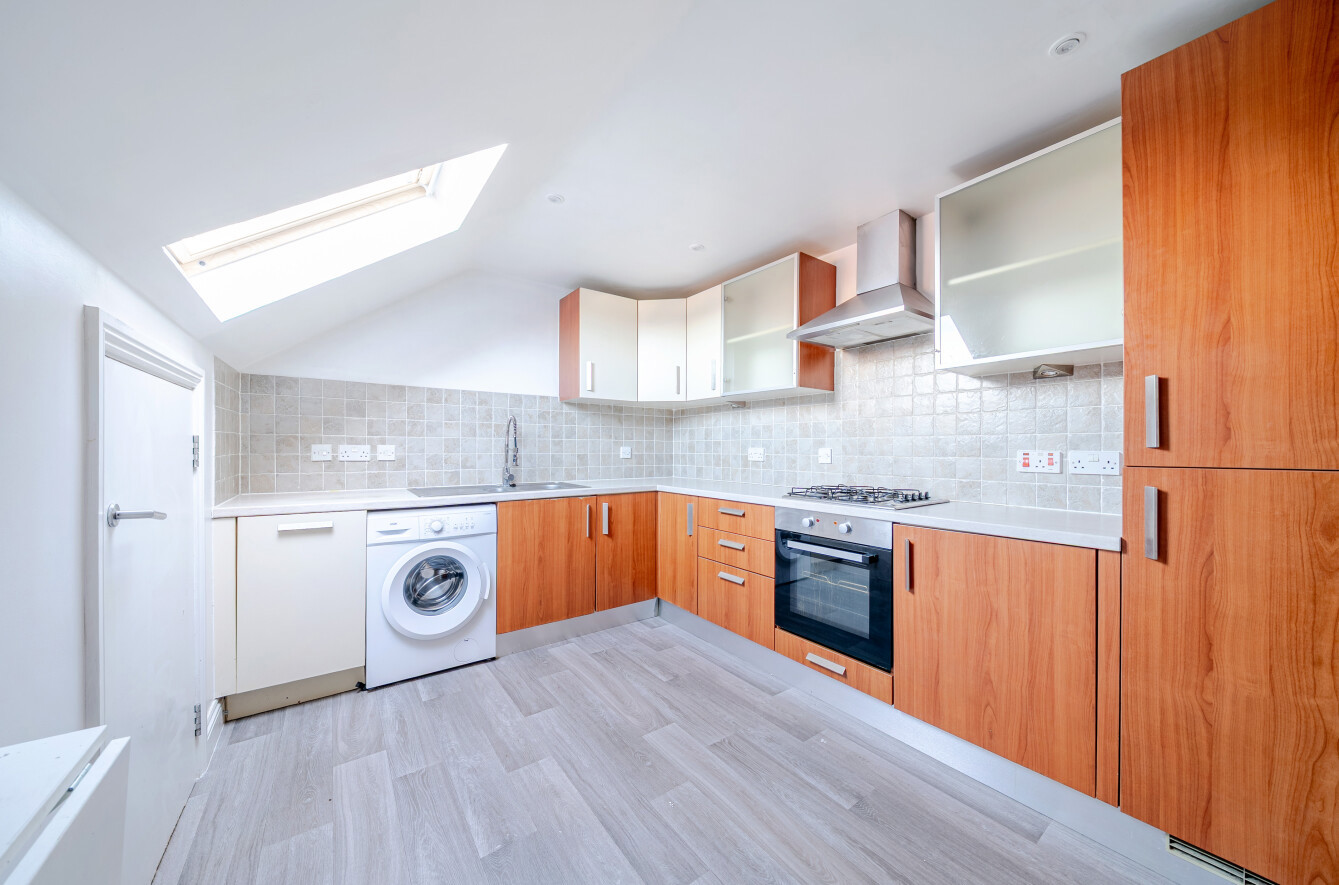 Hanns Way, Eastleigh, Hampshire, SO50 - Charters